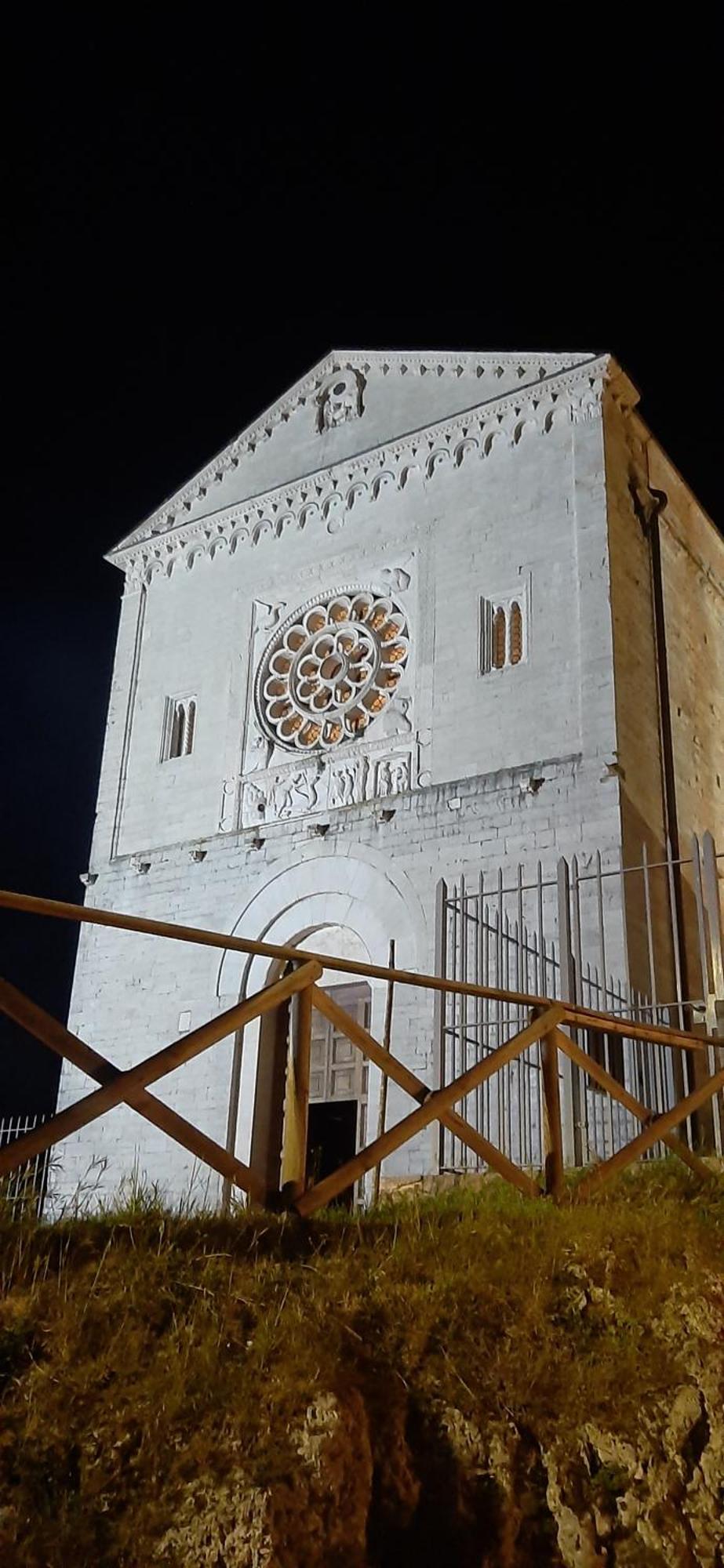 B&B Dell'Osteria Sant'Anatolia di Narco Exterior photo